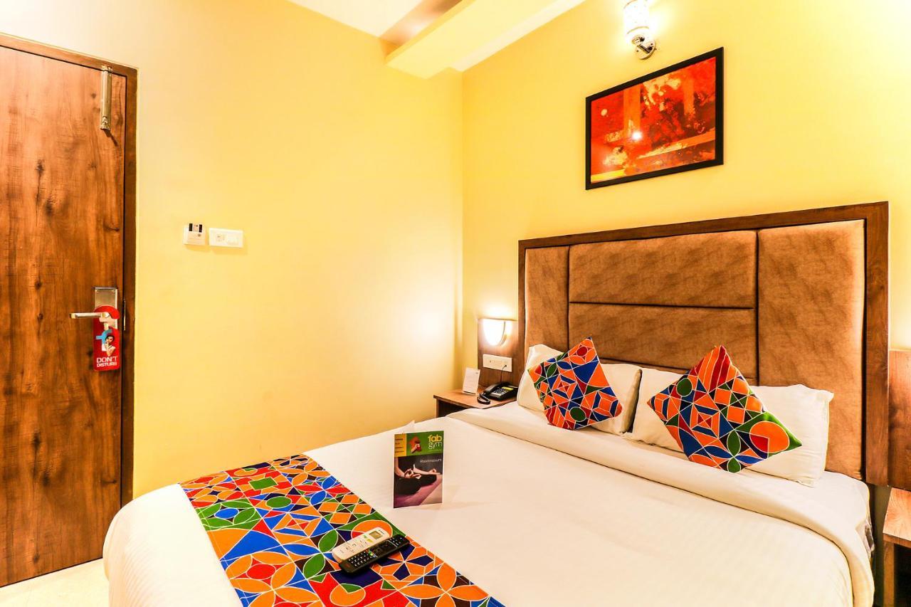 Hygenic Hotel Lotus Grand Andheri Bombay Exterior foto