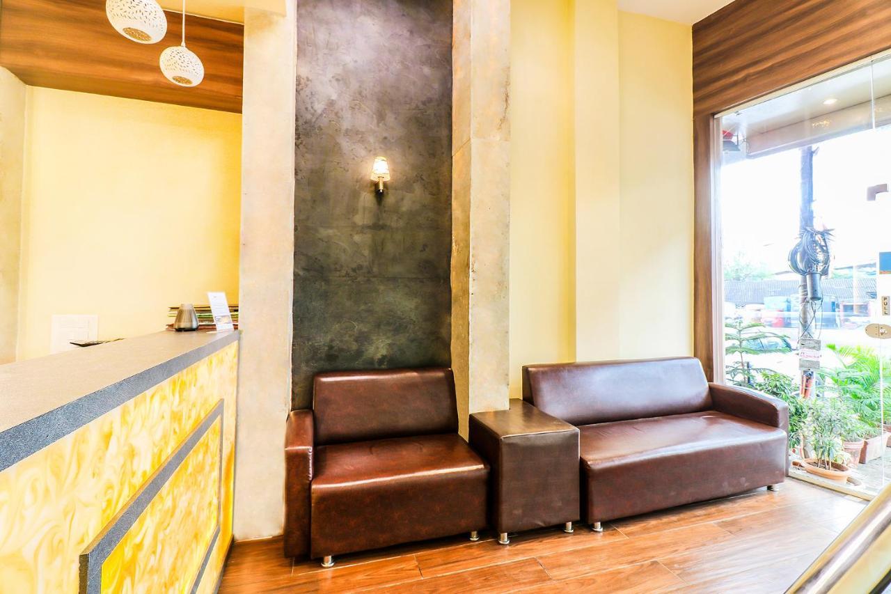 Hygenic Hotel Lotus Grand Andheri Bombay Exterior foto