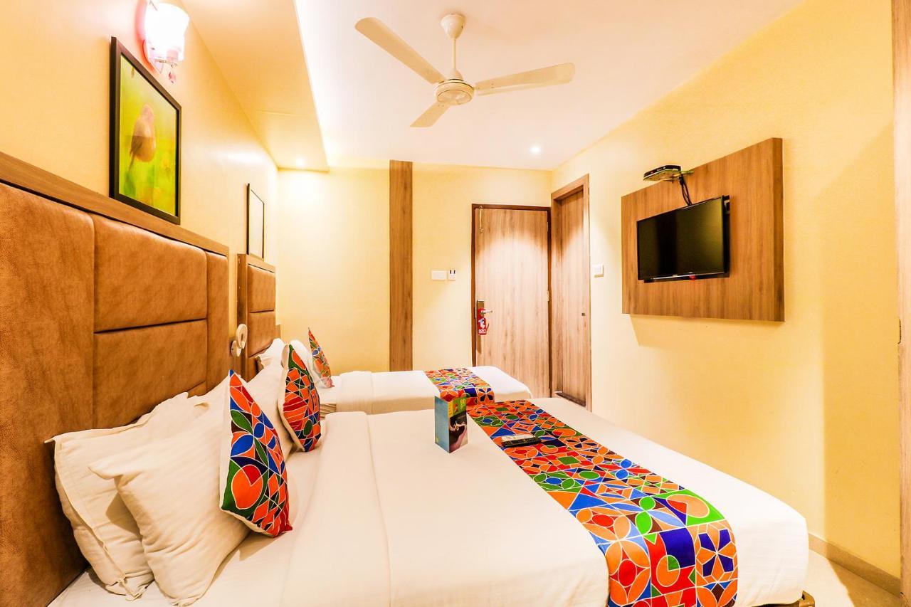 Hygenic Hotel Lotus Grand Andheri Bombay Exterior foto